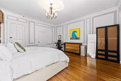 311 W 78th Street, New York, NY 10024 - Photo 11