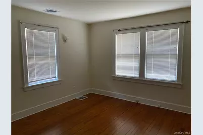 7 Chestnut Street, Stony Brook, NY 11790 - Photo 3