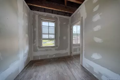 225 Dubois Street, Newburgh, NY 12550 - Photo 17