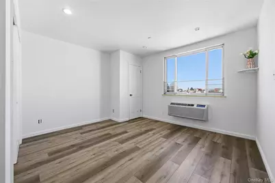 106-07 Northern Boulevard #5B, Corona, NY 11368 - Photo 11