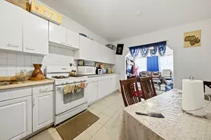 3159 Villa Ave, Bronx, NY 10468 - Photo 21