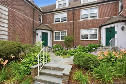 13 Campus Place #SL, Scarsdale, NY 10583 - Photo 21