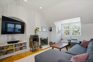 13 Campus Pl, Scarsdale, NY 10583 - Photo 9