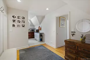 13 Campus Pl, Scarsdale, NY 10583 - Photo 11