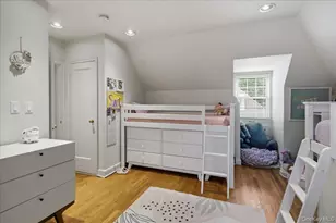 13 Campus Pl, Scarsdale, NY 10583 - Photo 17