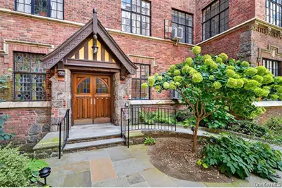 2 Westchester Avenue #4N, White Plains, NY 10601 - Photo 5