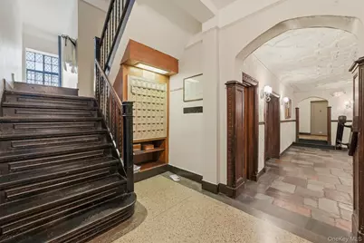 2 Westchester Avenue #4N, White Plains, NY 10601 - Photo 7