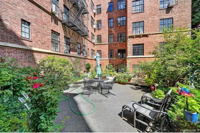2 Westchester Avenue #4N, White Plains, NY 10601 - Photo 21