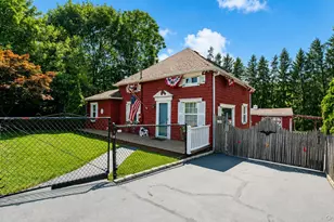 16 Yaphank Middle Island Rd, Middle Island, NY 11953 - Photo 3