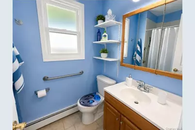 14 Shorehaven Boulevard, Ronkonkoma, NY 11779 - Photo 9