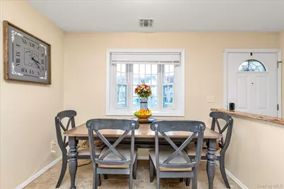 1027 Jerusalem Avenue #121, Uniondale, NY 11553 - Photo 5
