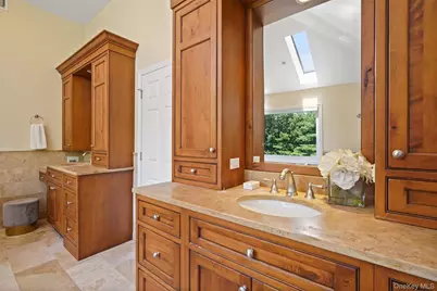 10 Crestview Drive, Pleasantville, NY 10570 - Photo 19