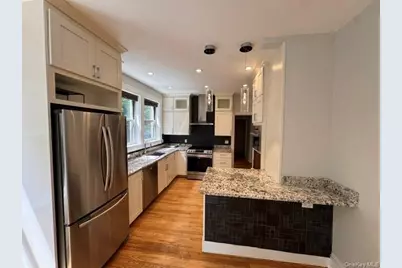 17 Grand Boulevard #1, Scarsdale, NY 10583 - Photo 3