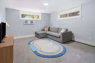 1A Gerald Ln, Hampton Bays, NY 11946 - Photo 25