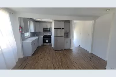 83 Kraemer Street #3, Hicksville, NY 11801 - Photo 3