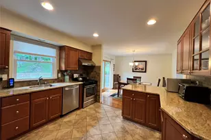 50 Raker Rd, Poughkeepsie, NY 12603 - Photo 11