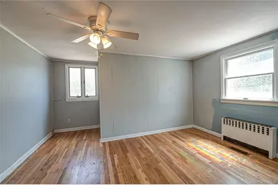 118 Tamarack Street, Islip, NY 11751 - Photo 21