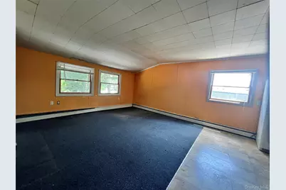 119 Holbrook Road, Holbrook, NY 11741 - Photo 9