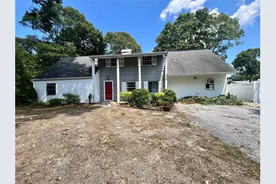119 Holbrook Road, Holbrook, NY 11741 - Photo 1