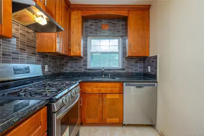 27 Lexington Hill #8, Harriman, NY 10926 - Photo 9