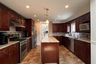 2 Nassau Rd, Massapequa, NY 11758 - Photo 9