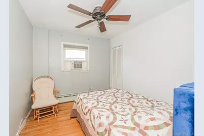 74 Highview Avenue, New York, NY 10301 - Photo 17