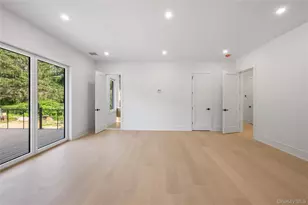 5 Somner Dr, Dix Hills, NY 11746 - Photo 35