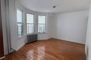 4027 Edson Ave, Bronx, NY 10466 - Photo 7