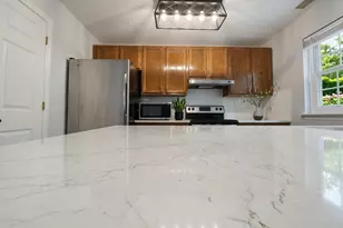 62 Creekside Cir, Spring Valley, NY 10977 - Photo 9