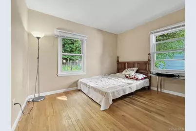 25 Independence Avenue, Middletown, NY 10940 - Photo 7