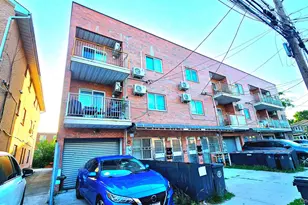42-08 164th St, Flushing, NY 11358 - Photo 5