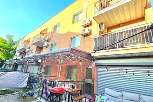 42-10 164th St, Flushing, NY 11358 - Photo 9