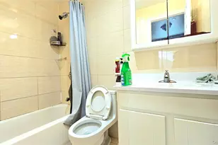 42-10 164th St, Flushing, NY 11358 - Photo 21