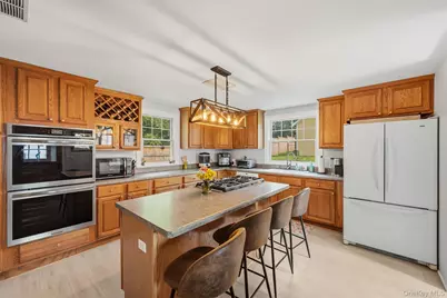 54 Pulaski Highway, Pine Island, NY 10969 - Photo 7