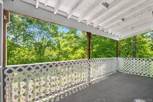 361 Lake Dr, Lake Peekskill, NY 10537 - Photo 31