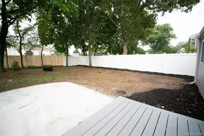11 Berry Lane, Centereach, NY 11720 - Photo 23