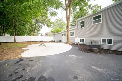 11 Berry Lane, Centereach, NY 11720 - Photo 25