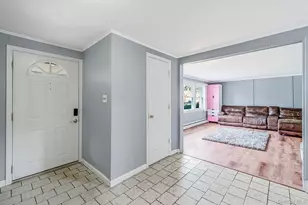 1 Blue Spruce Ln, Commack, NY 11725 - Photo 11