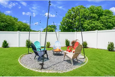 1 Blue Spruce Lane, Commack, NY 11725 - Photo 7