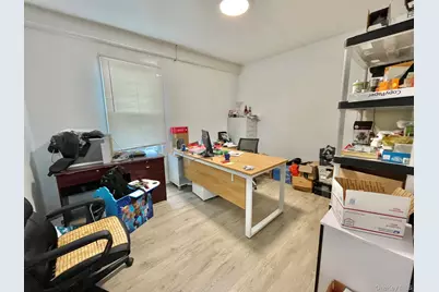 10416 150th Street, Jamaica, NY 11435 - Photo 9