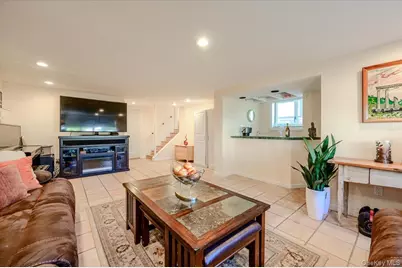 311 Blackheath Road, Long Beach, NY 11561 - Photo 17