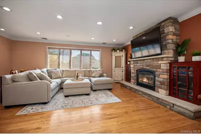 311 Blackheath Road, Long Beach, NY 11561 - Photo 3