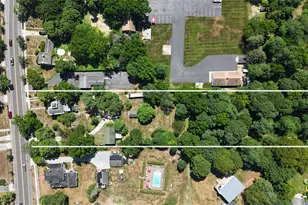 449 Montauk Hwy, East Moriches, NY 11940 - Photo 5