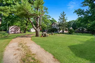 449 Montauk Hwy, East Moriches, NY 11940 - Photo 39