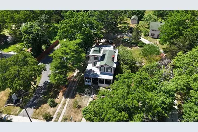 449 Montauk Highway, East Moriches, NY 11940 - Photo 29