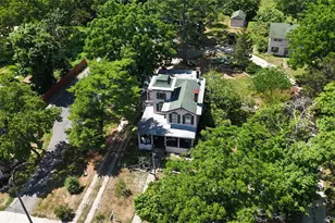 449 Montauk Hwy, East Moriches, NY 11940 - Photo 29