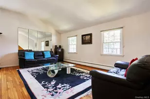 33 N Tyson Ave, Floral Park, NY 11001 - Photo 3
