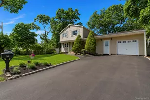 145 Sioux St, Ronkonkoma, NY 11779 - Photo 3
