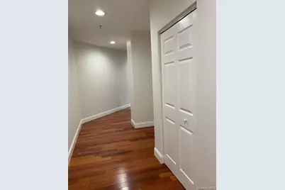 100 New Roc City Place #204, New Rochelle, NY 10801 - Photo 5