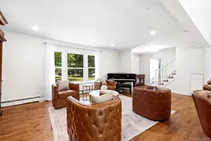 11 Tern Ct, East Islip, NY 11730 - Photo 7